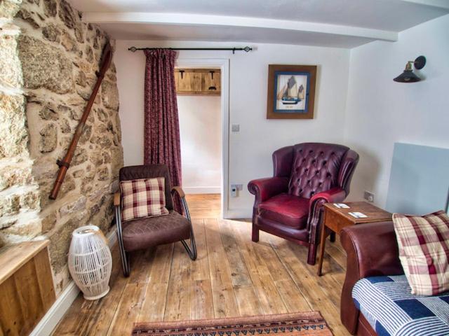 Knocker Cottage Is A 3 Bedroom Made Up Of 1 Double Bedroom And 2 Small Double Bedrooms In Small Village 10 Min To Beaches Камборн Экстерьер фото