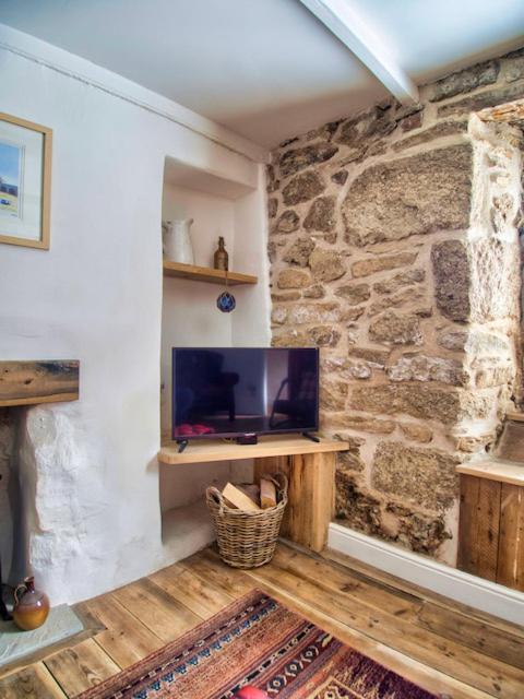 Knocker Cottage Is A 3 Bedroom Made Up Of 1 Double Bedroom And 2 Small Double Bedrooms In Small Village 10 Min To Beaches Камборн Экстерьер фото
