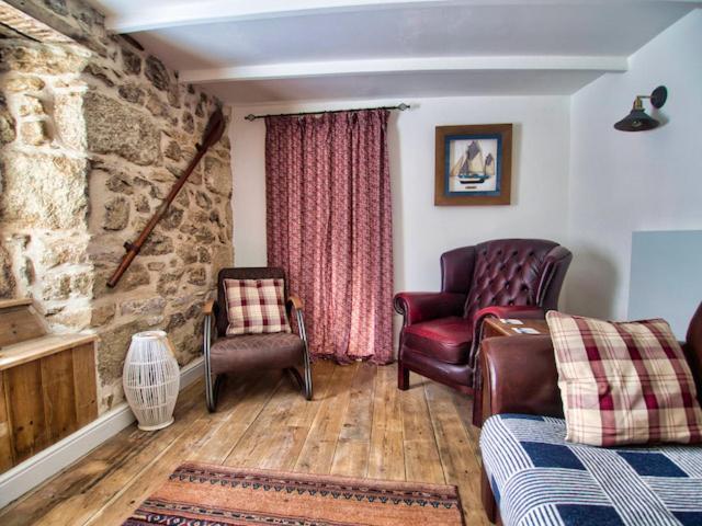 Knocker Cottage Is A 3 Bedroom Made Up Of 1 Double Bedroom And 2 Small Double Bedrooms In Small Village 10 Min To Beaches Камборн Экстерьер фото